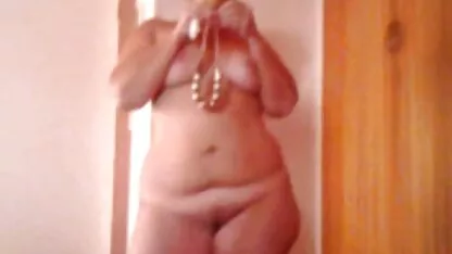 La croissance d'une jeune video gratuite de femme mure fille