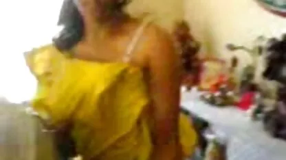 Enceinte écraser sera baisée par un video gratuite femme mures homme dans gangbang