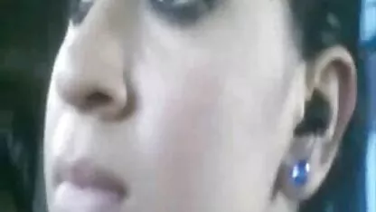 Deux amis video de femme mure gratuit baise la pute dur