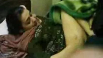 Putain de chatte très poilue putes video gratuite de femme mure Japon