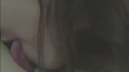 Deux adultes allemands expérimentés sucent avec videos gratuites femmes mures impatience la bite d'un jeune homme