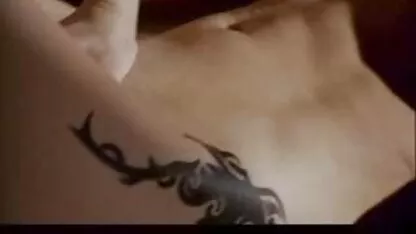 Frère baisée brunette Lit Belle vidéos gratuites de femmes matures