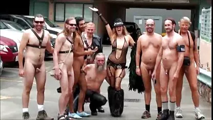 Russe mature sauter sur les jeunes pénis video erotique femme mure