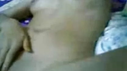 Foiré sur le bord de la rivière video mature gratuit