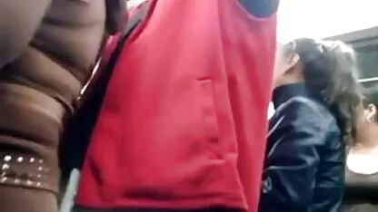 Étudiant Russe sexe passionné video gratuite femme mures dans la forêt