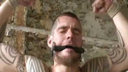 Sexe chaud avec une beauté russe dans vidéos gratuites de femmes matures la salle de bain