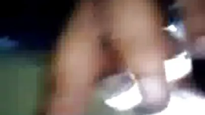 Chic blonde accepte video x femme mure la Double Pénétration