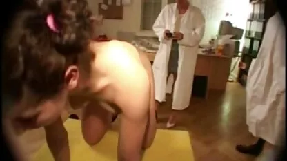 Blonde avec amant baisée Gros video gratuite de mature seins dans le vagin