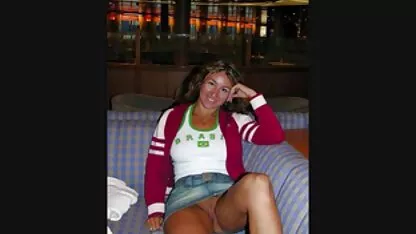 Laissez les sauvages polir le trou qui femme mure video gratuite démange