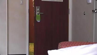 Maîtresse femme mure video x charge dans un serviteur