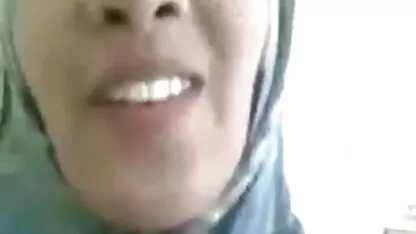 Blonde baise video mature gratuit dans la voiture