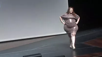 Nice poussé le cul de videos gratuites femmes mures sa femme dans le cul