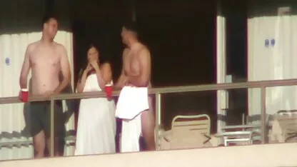 Un étudiant est venu à la maison du video femmes matures nues professeur qui Vieux